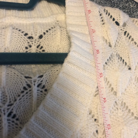 Forever 21 Oversized Comfy Sweater - Picture 5 of 10